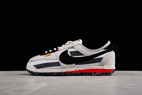 Nike Cortez