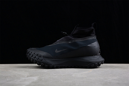 Nike ACG