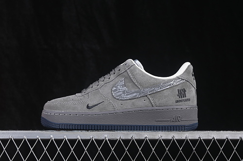 Nike Air Force 1 Low Casual Sneakers