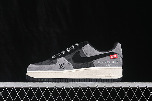 Nike Air Force 1 Low Casual Sneakers