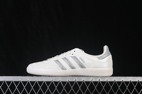 Adidas Clover Casual Board Shoes