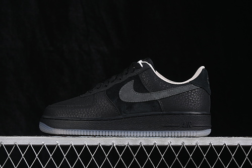 Nike Air Force 1 Low Casual Sneakers