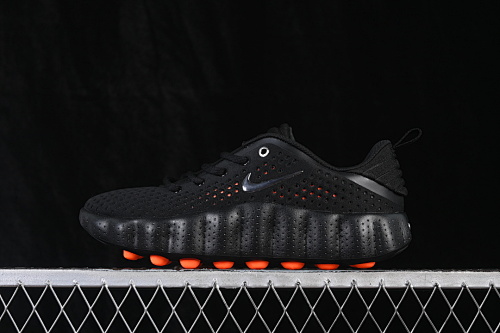 Nike Mind 002