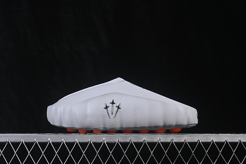 Nike Neuroscience Foot Massage Slippers