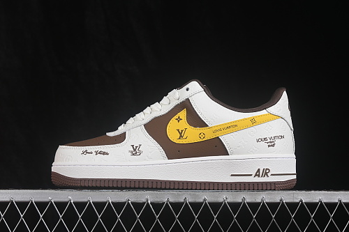 Nike Air Force 1 Low Casual Sneakers