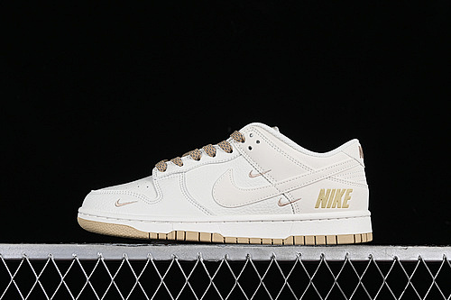 Nike SB Dunk Low