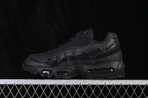 Nike Air Max 95 Essential