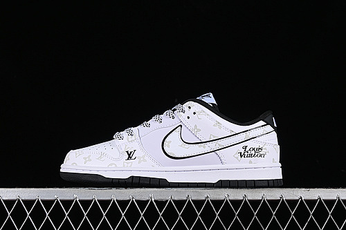 Nike SB Dunk Low