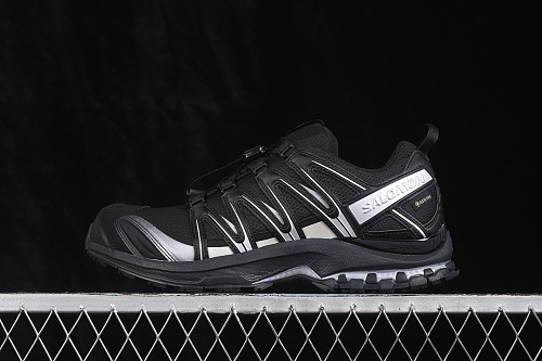 Salomon Outdoor Trail Running Shoes
