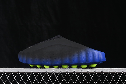 Nike Neuroscience Foot Massage Slippers