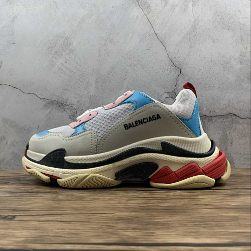Balenciaga Triple S Dadshoes