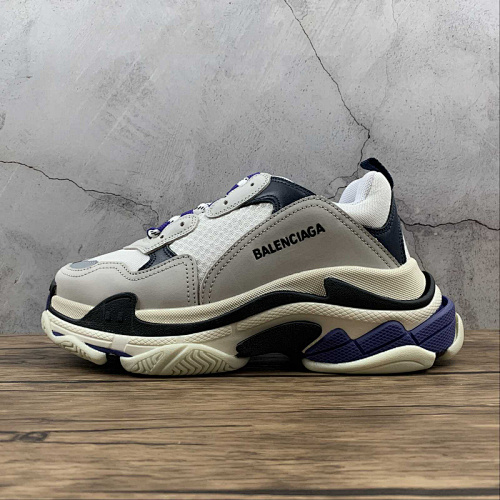Balenciaga Triple S Dadshoes