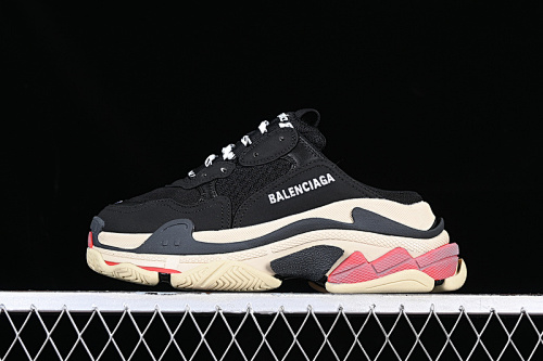 Balenciaga Triple S