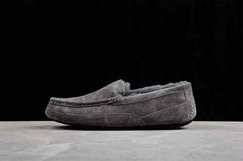 Ugg Slip-on Peas Shoes