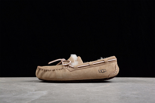 Ugg Dakota Slip-on Light