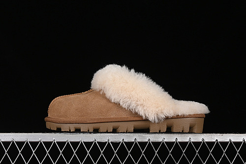 Ugg Coquette Maroom