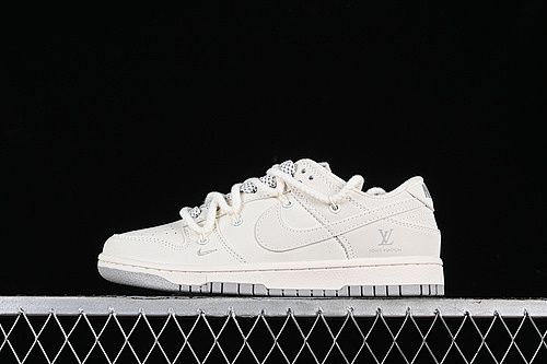 Nike SB Dunk Low Lv